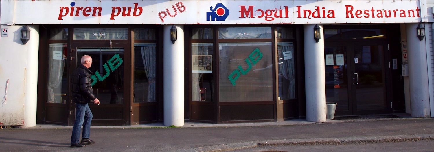 Fasaden + Ludvig i 2009.