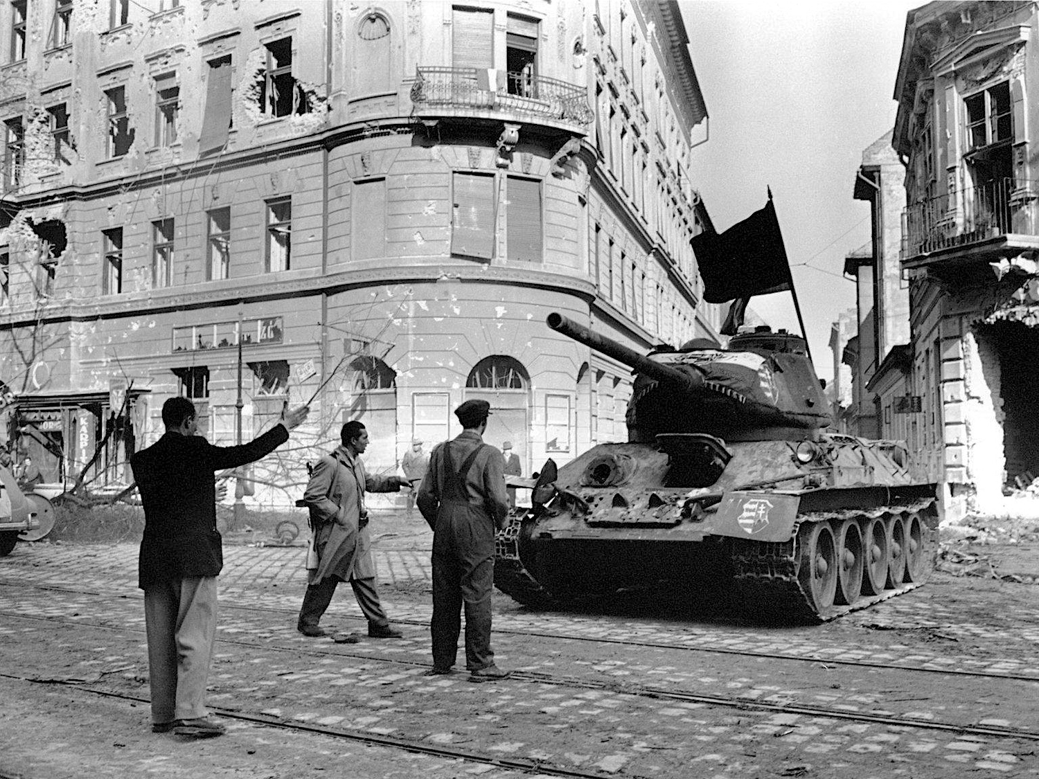 23. oktober 1956 - Begynnelsen av det ungarske opprøret. Foto: Wikipedia